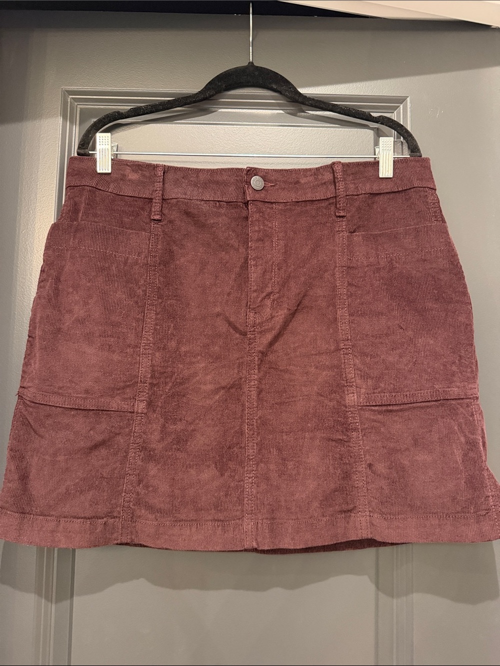 Old Navy Corduroy Pocket Mini Skirt in Dusty Plum